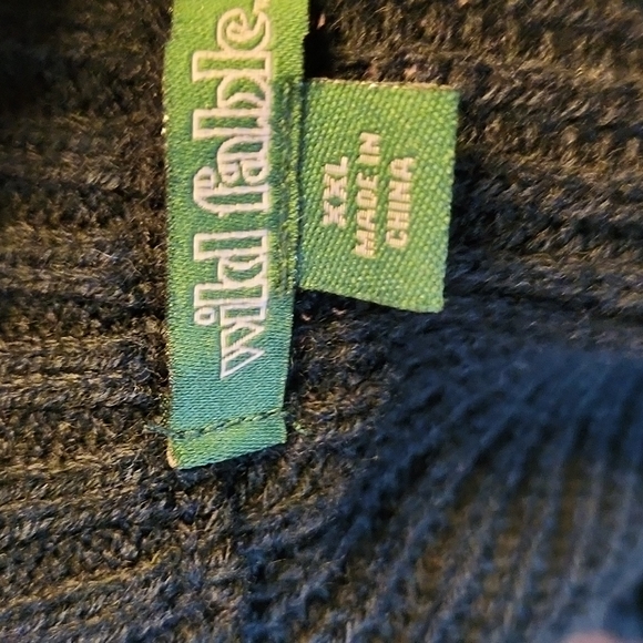 Crop black sweater - Picture 3 of 4